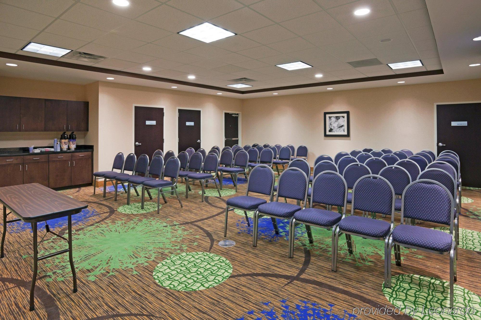 Holiday Inn Express Columbia By Ihg Servizi foto